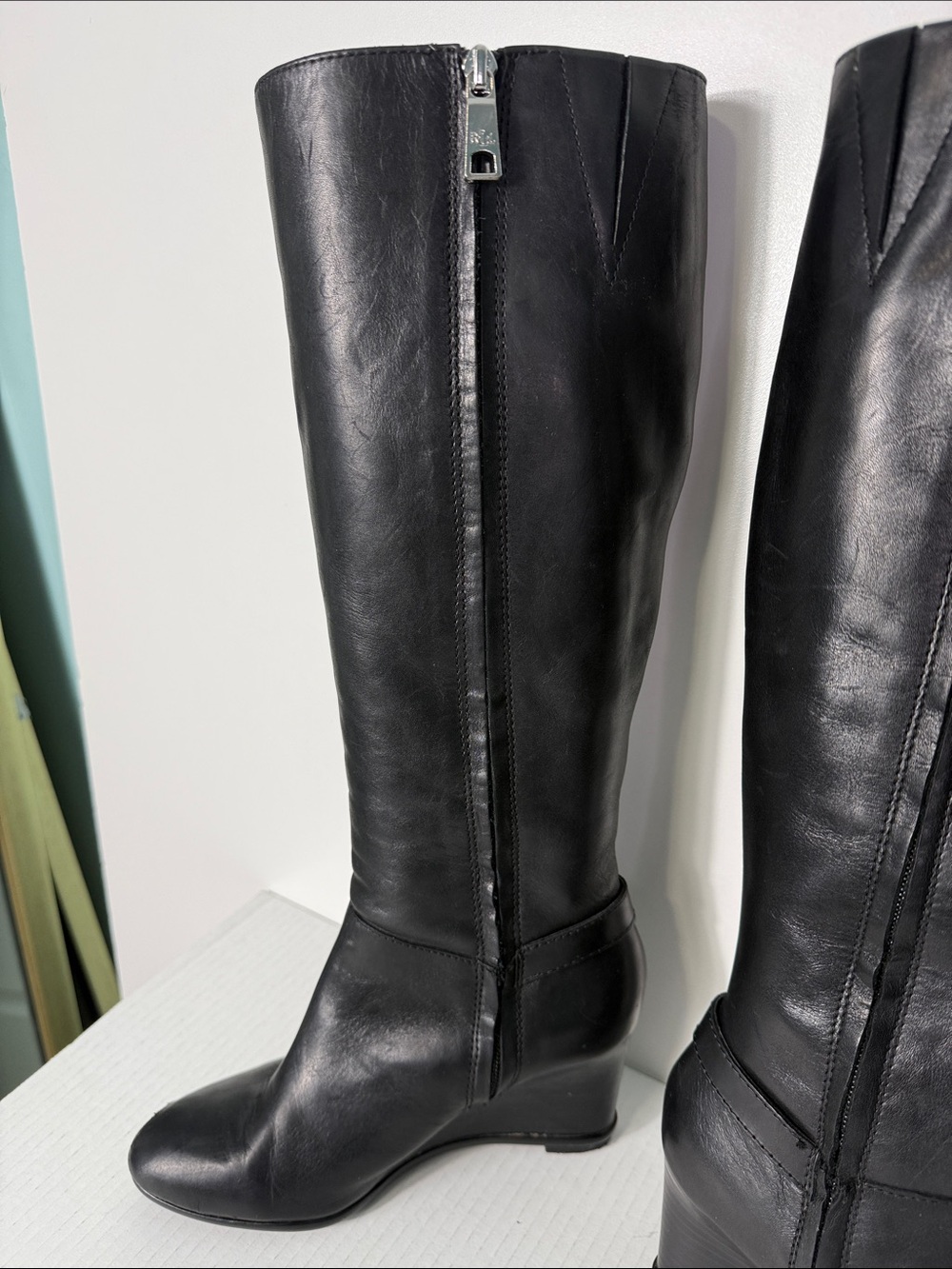 Lauren Ralph Lauren TIA Black Leather Knee-High Wedge Boots Size 7 - Picture 8 of 15